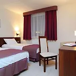 Hotel Arena Expo 2*
