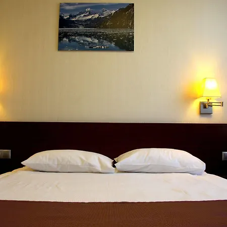 Arena Expo Hotel 2*